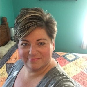 Meet your Posher, Vicki